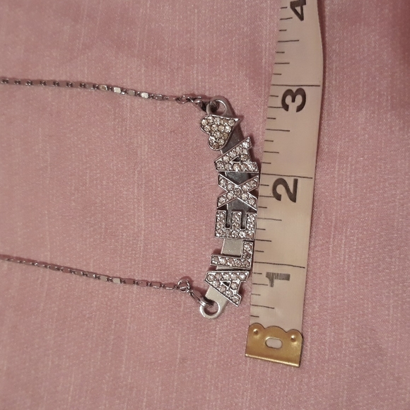 ALEXA♡ Necklace - Picture 5 of 6